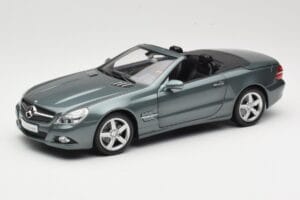 Mercedes SL R230 Amiant Green Minichamps 1:18 B66962389 Pressofusione