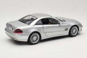 Mercedes SL55 AMG R230 Argento Maisto 1:18 36894 Pressofusione — immagine 3 di 8