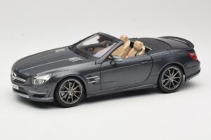 Mercedes SL65 AMG Black Series R230 Matte Black Maisto 1:18 36198 Pressofusione