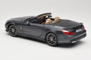 Mercedes SL65 AMG Black Series R230 Matte Black Maisto 1:18 36198 Pressofusione — immagine 7 di 8