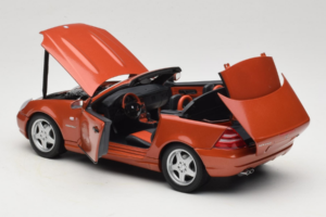 Mercedes SLK R170 230 AMG Orange Metallic Minichamps 1:18 B66005227 Pressofusione — immagine 5 di 9
