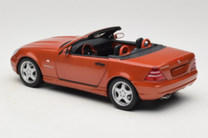 Mercedes SLK R170 230 AMG Orange Metallic Minichamps 1:18 B66005227 Pressofusione — immagine 8 di 9