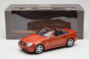 Mercedes SLK R170 230 AMG Orange Metallic Minichamps 1:18 B66005227 Pressofusione — immagine 9 di 9
