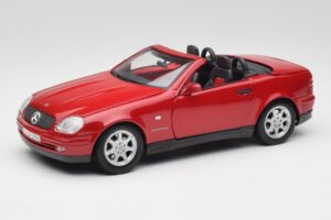 Mercedes SLK 230 R170 Rosso Maisto 1:18 56023 Pressofusione