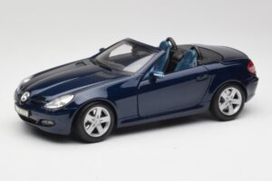 Mercedes SLK R171 Blu Maisto 1:18 B66962190 Pressofusione