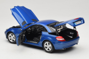 Mercedes SLK R171 Blue Metallic Minichamps 1:18 100033131 Pressofusione — immagine 8 di 11