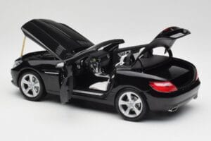 Mercedes SLK R172 Magnetite Nero Minichamps 1:18 B66960514 Pressofusione — immagine 5 di 8