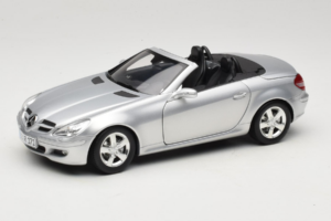 Mercedes SLK R171 Argento Minichamps 1:18 B66962318 Pressofusione
