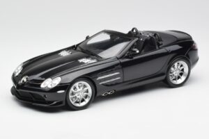 Mercedes SLR McLaren Roadster R199 Crystal Galaxit Nero Minichamps 1:18 B66961004 Pressofusione