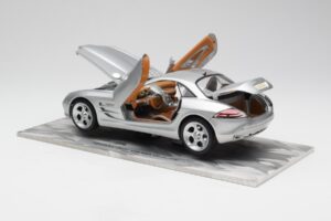 Mercedes SLR Vision Argento Edizione Limitata Con Base in Alluminio Bburago 1:18 B66962102 Pressofusione — immagine 5 di 8