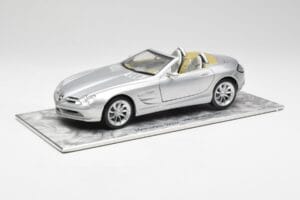 Mercedes SLR Vision Roadster Liquid Argento Maisto 1:18 B66963208 Pressofusione