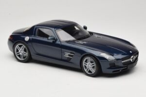 Mercedes SLS AMG C197 Blue Metallic Minichamps 1:18 100039021 Pressofusione — immagine 6 di 8