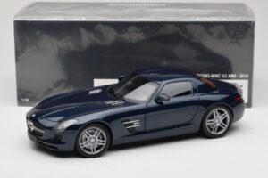 Mercedes SLS AMG C197 Blue Metallic Minichamps 1:18 100039021 Pressofusione — immagine 8 di 8