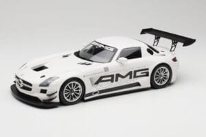 Mercedes AMG SLS C197 GT3 Street Bianco Minichamps 1:18 151123107 Pressofusione