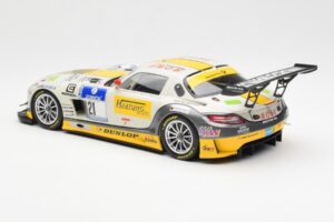 Mercedes SLS AMG GT3 #21 Rowe Racing Arnold / Roloff / Seyffarth / Jäger ADAC 24 Hours Nürburgring 2013 Minichamps 1:18 15113 — immagine 5 di 6