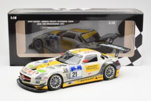 Mercedes SLS AMG GT3 #21 Rowe Racing Arnold / Roloff / Seyffarth / Jäger ADAC 24 Hours Nürburgring 2013 Minichamps 1:18 15113 — immagine 6 di 6