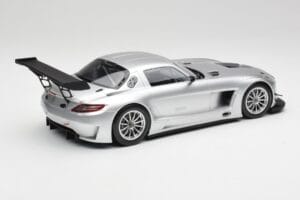 Mercedes SLS AMG GT3 C197 Street Argento Minichamps 1:18 151113100 Pressofusione — immagine 2 di 6