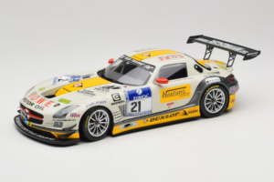 Mercedes SLS AMG GT3 #21 Rowe Racing M. Hartung / N. Heyer ADAC 24 Hours Nurburgring 2013 Minichamps 1:18 151133121 Pressofus
