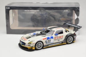 Mercedes SLS AMG GT3 #22 Rowe Racing R. Graf / M. Seyffarth ADAC 24h Nurburgring 2012 Minichamps 1:18 151123122 Pressofusione — immagine 6 di 6