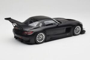 Mercedes SLS AMG GT3 C197 Street Opaco Nero Minichamps 1:18 151113101 Pressofusione — immagine 2 di 6