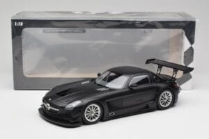 Mercedes SLS AMG GT3 C197 Street Opaco Nero Minichamps 1:18 151113101 Pressofusione — immagine 6 di 6