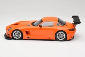 Mercedes SLS AMG GT3 C197 Street Arancione Minichamps 1:18 151113105 Pressofusione — immagine 3 di 6