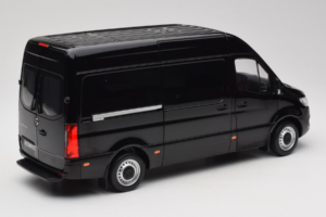 Mercedes Sprinter Nero Norev 1:18 183041 Pressofusione — immagine 3 di 8