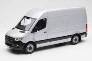 Mercedes Sprinter W907 Argento Norev 1:18 183424 Pressofusione