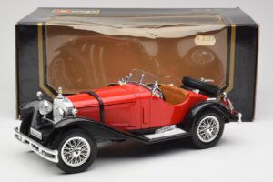 Mercedes SSK Rosso & Nero Bburago 1:18 3009-M1 Pressofusione — immagine 6 di 6