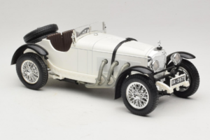 Mercedes SSK Bianco Bburago 1:18 3009-P3 Pressofusione — immagine 4 di 6