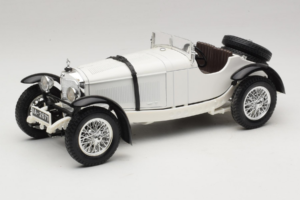 Mercedes SSK Bianco Bburago 1:18 3009-P3 Pressofusione