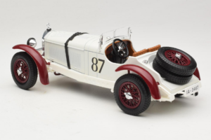 Mercedes SSKL #87 R. Caracciola Bianco 1931 Bburago 1:18 3002-P1 Pressofusione — immagine 5 di 6