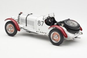Mercedes SSKL R. Caracciola / W. Sebastian Mille Miglia Winner 1931 CMC 1:18 M-055 Pressofusione — immagine 5 di 6