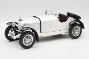 Mercedes SSKL Bianco Bburago 1:18 3002 Pressofusione