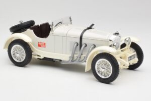 Mercedes SSKL Bianco & Crema Bburago 1:18 3002-M1 Pressofusione — immagine 4 di 6