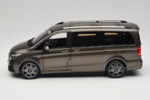 Mercedes V-Class W447 AMG Line Indium Grey Norev 1:18 183873 Pressofusione — immagine 4 di 8
