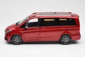Mercedes V-Class W447 Designo Hyacinth Rosso Metallizzato Norev 1:18 B66004166 Pressofusione — immagine 3 di 7