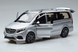 Mercedes V-Class V260 AMG Line Argento Norev 1:18 183871 Pressofusione — immagine 2 di 10