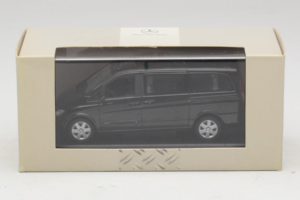 Mercedes Viano W639 Atlantis Blue Minichamps 1:43 B67871200 Pressofusione — immagine 4 di 4