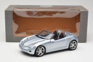 Mercedes Vision SLA Argento Gate 1:18 B66962114 Pressofusione — immagine 8 di 8