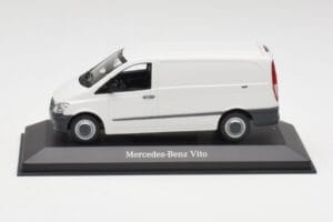 Mercedes Vito Arctic Bianco Minichamps 1:43 B66960524 Pressofusione