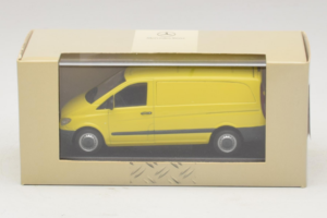 Mercedes Vito W638 Giallo Minichamps 1:43 B67871200-R1 Pressofusione — immagine 4 di 4