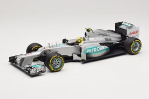 Mercedes W03 #8 N. Rosberg Mercedes AMG Petronas 2012 Minichamps 1:18 110120008 Pressofusione