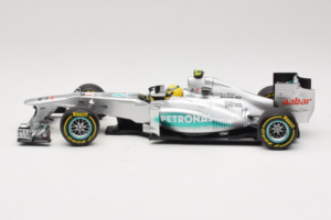 Mercedes W03 #8 N. Rosberg Mercedes AMG Petronas Showcar 2012 Minichamps 1:18 110120078 Pressofusione — immagine 3 di 7