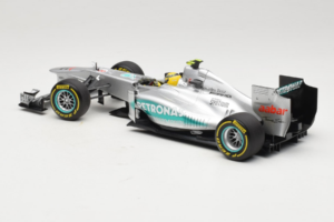 Mercedes W03 #8 N. Rosberg Mercedes AMG Petronas Showcar 2012 Minichamps 1:18 110120078 Pressofusione — immagine 5 di 7