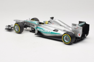Mercedes W04 #9 N. Rosberg Mercedes AMG Petronas Showcar 2013 Minichamps 1:18 110130079 Pressofusione — immagine 5 di 7