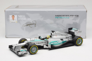Mercedes W04 #9 N. Rosberg Mercedes AMG Petronas Showcar 2013 Minichamps 1:18 110130079 Pressofusione — immagine 7 di 7