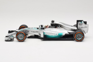 Mercedes W05 #44 L. Hamilton Mercedes AMG Petronas Malaysian Grand Prix Winner 2014 Minichamps 1:18 110140144 Pressofusione — immagine 3 di 7