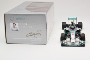 Mercedes W05 #6 N. Rosberg Mercedes AMG Petronas Abu Dhabi Grand Prix 2014 Minichamps 1:18 110140406 Pressofusione — immagine 6 di 7