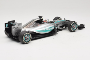 Mercedes W06 #44 L. Hamilton F1 World Champion 2015 Dealer Edition Minichamps 1:18 B66960539 Pressofusione — immagine 2 di 7